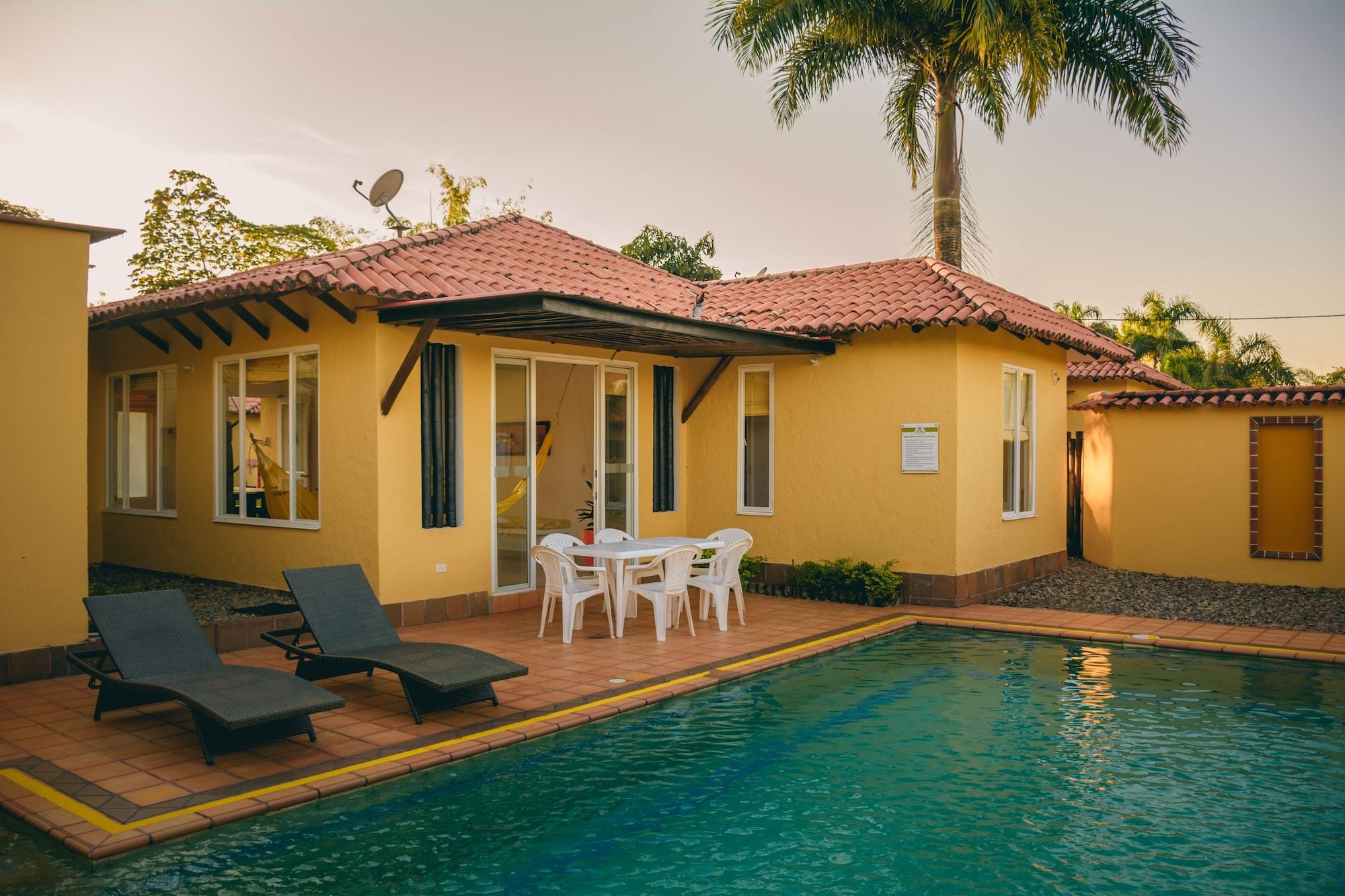 Hotel Paloverde Villas Campestres Apiay Bagian luar foto