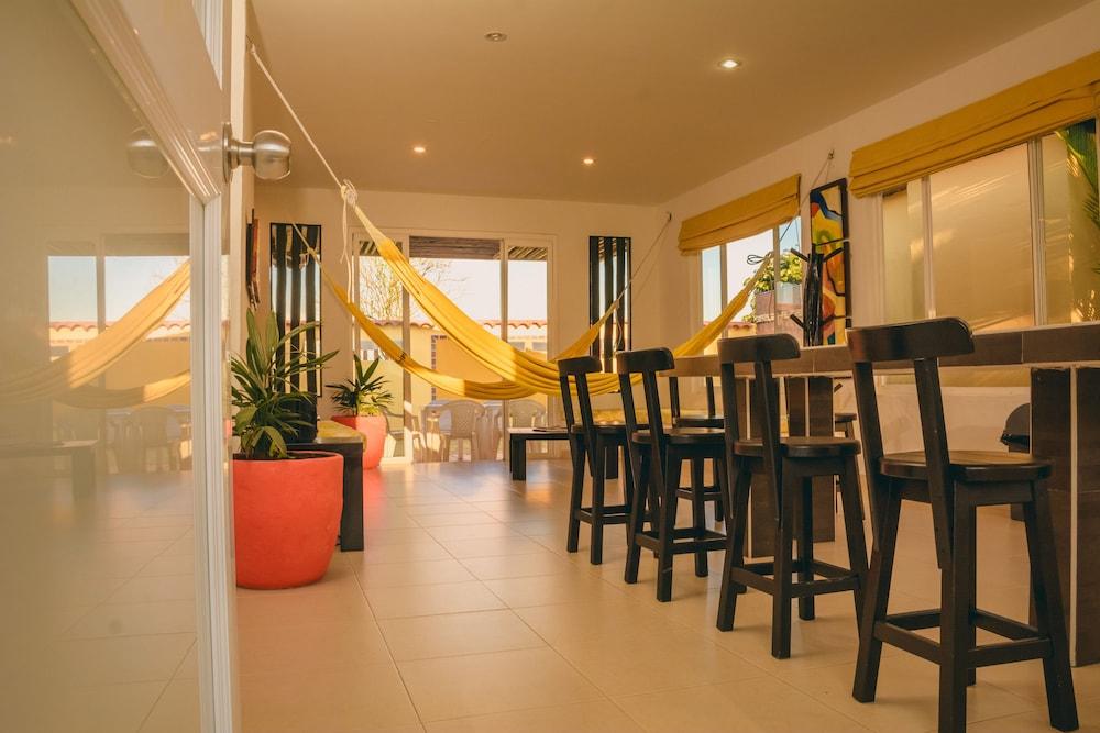 Hotel Paloverde Villas Campestres Apiay Bagian luar foto