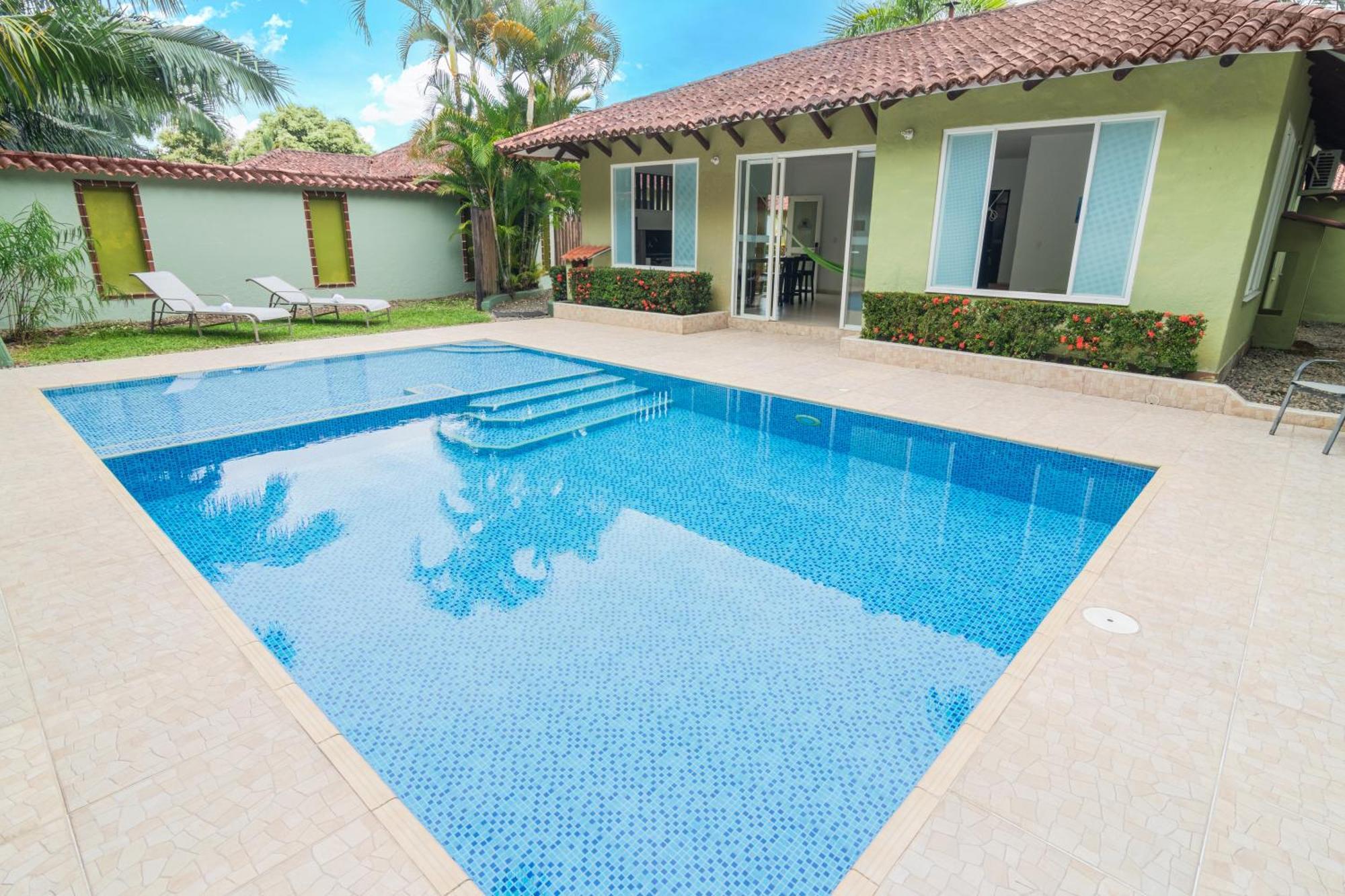 Hotel Paloverde Villas Campestres Apiay Bagian luar foto
